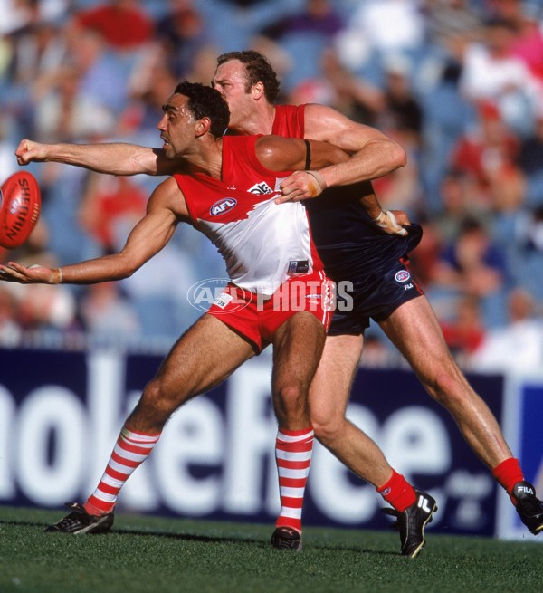 AFL 2001 Rd 5 - Melbourne v Sydney - 167838