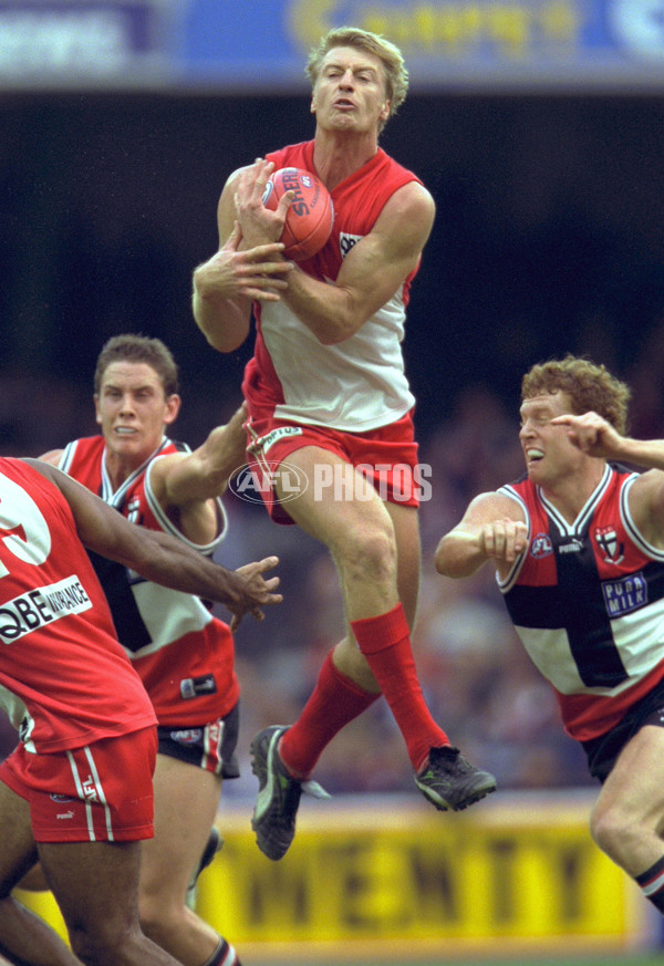 AFL 2001 Rd 6 - St Kilda v Sydney - 167850