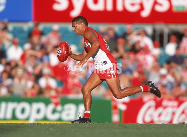 AFL 2001 Rd 1 - Sydney v Adelaide - 167969
