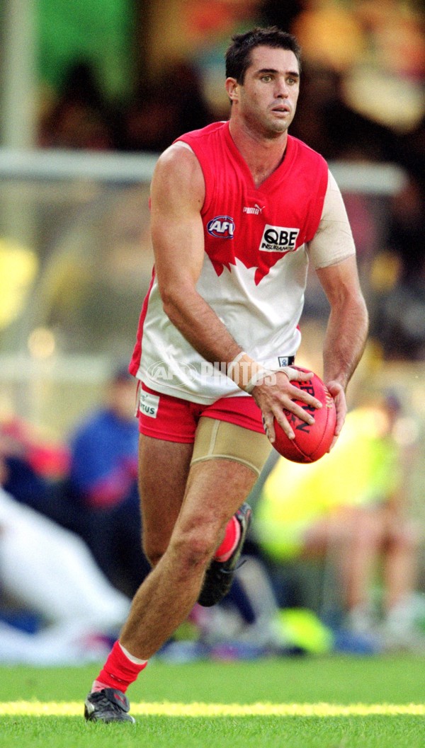 AFL 2001 Rd 8 - Sydney v Western Bulldogs - 168004