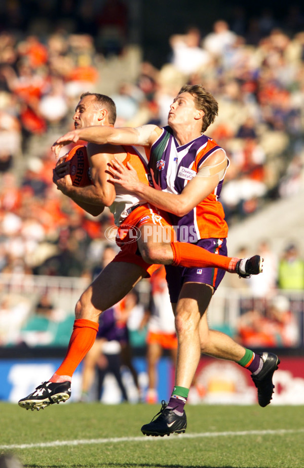 AFL 2001 Rd 9 - Sydney v Fremantle - 168017