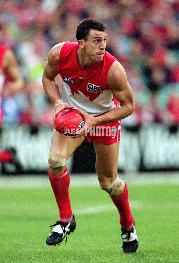 AFL 2001 Rd 9 - Sydney v Fremantle - 168046