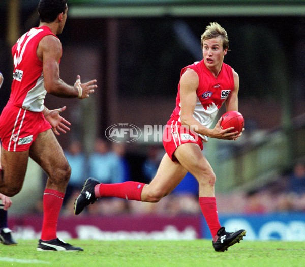 AFL 2001 Rd 9 - Sydney v Fremantle - 168050