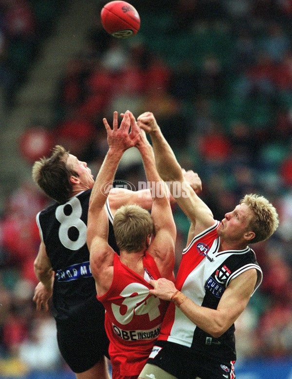 AFL 2001 Rd 21 - Sydney v St Kilda - 168133