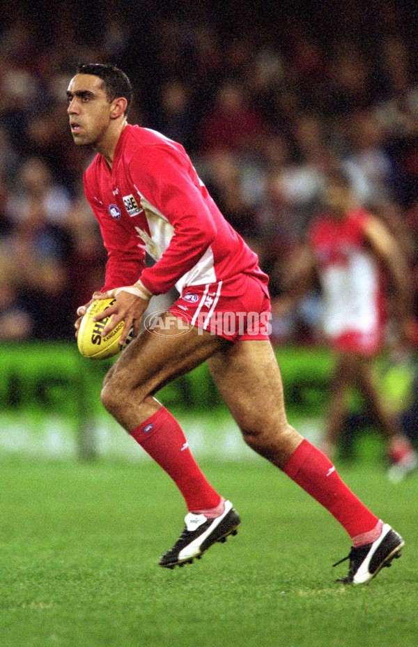 AFL 2001 Rd 19 - Essendon v Sydney - 168260