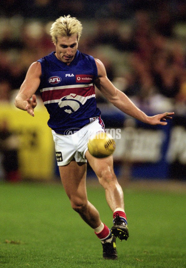 AFL 2001 Rd 7 - Melbourne v Western Bulldogs - 168419