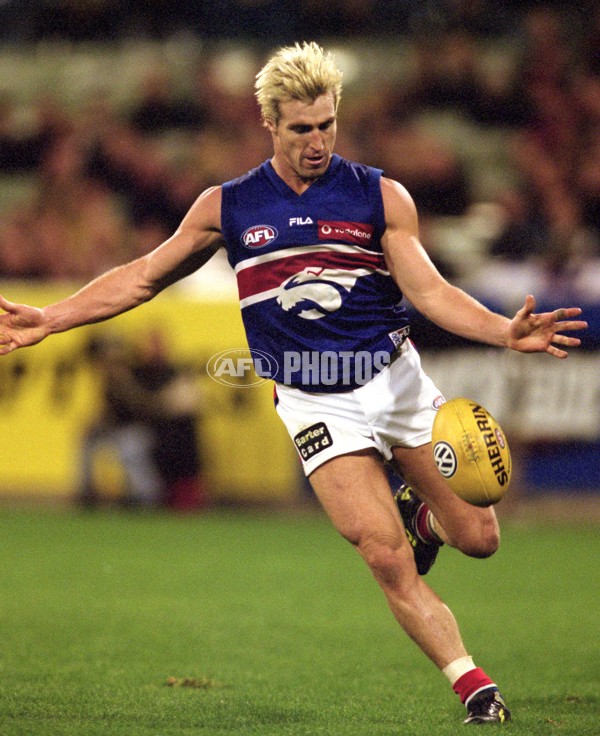 AFL 2001 Rd 7 - Melbourne v Western Bulldogs - 168442