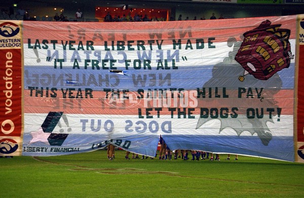 AFL 2001 Rd 1 - St Kilda v Western Bulldogs - 168519