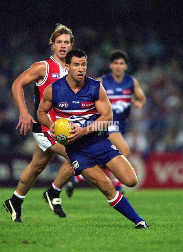 AFL 2001 Rd 1 - St Kilda v Western Bulldogs - 168598