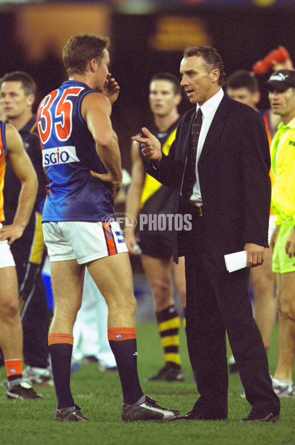 AFL 2001 Rd 20 - Richmond v West Coast - 168622