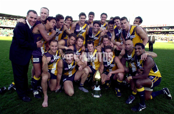 AFL 2001 Rd 19 - West Coast v Fremantle - 168810