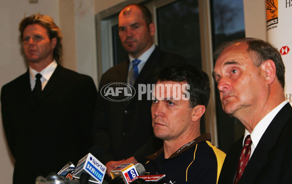 AFL 2004 Media - Peter Schwab Press Conference 210704 - 172957