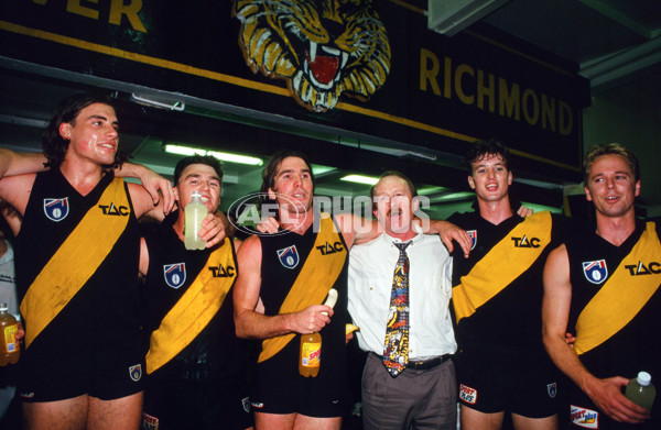 AFL 1995 Round 7 - Richmond v Adelaide - 196424