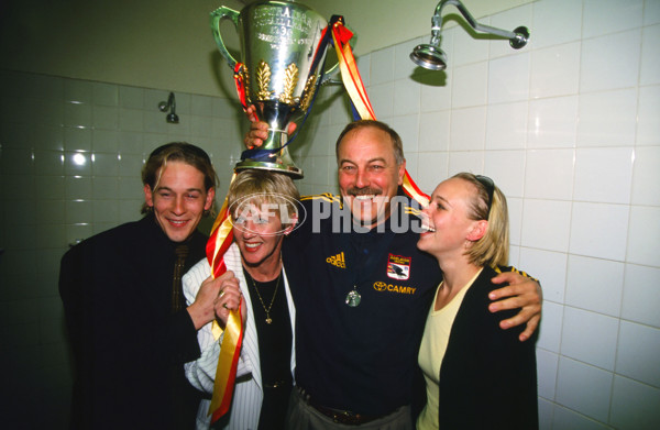 1998 AFL Grand Final - Adelaide v North Melbourne - 20978