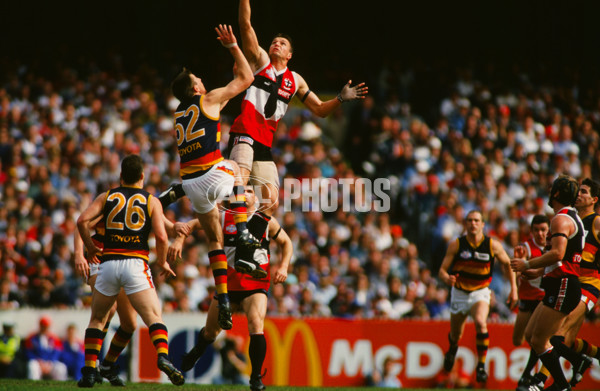 1997 AFL Grand Final - Adelaide v St Kilda - 21039