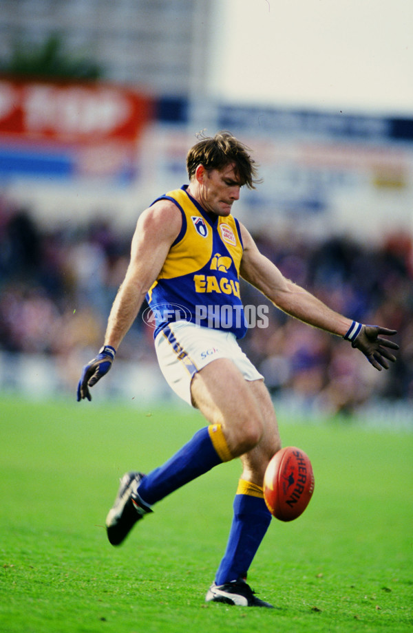 1994 AFL Round 9 - West Coast v Footscray - 21654