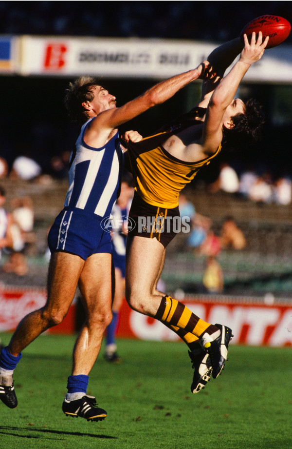 1980's VFL - North Melbourne v Hawthorn - 21708