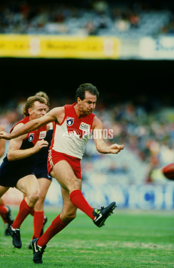 1992 AFL Round 7 - Melbourne v Sydney - 21805