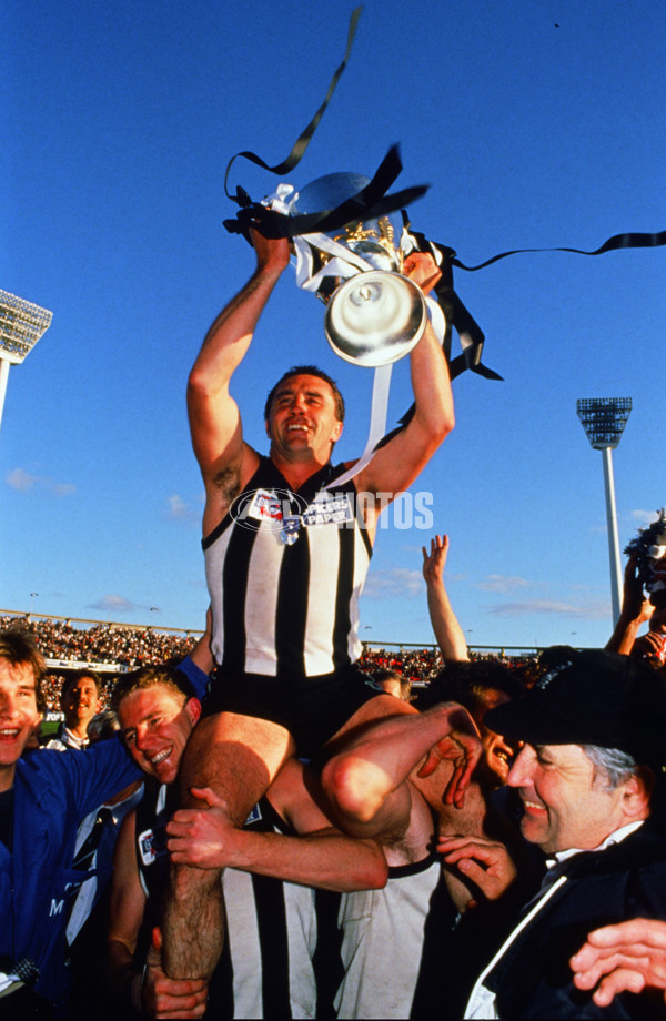 AFL 1990 Grand Final - Collingwood v Essendon - 22509