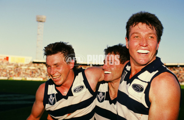 VFL 1980's - Geelong Cats - 22651