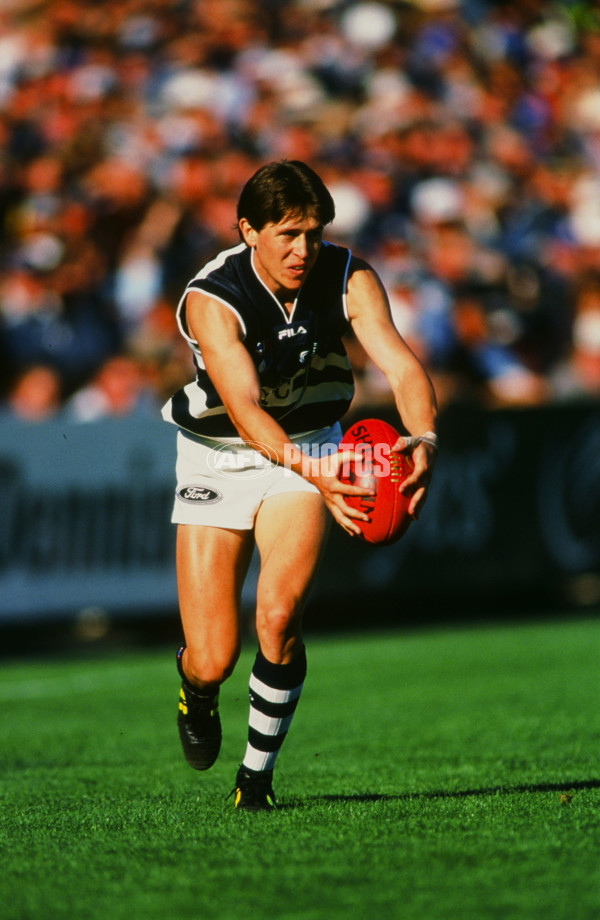 AFL 1999 Round 2 - Western Bulldogs v Geelong - 22628