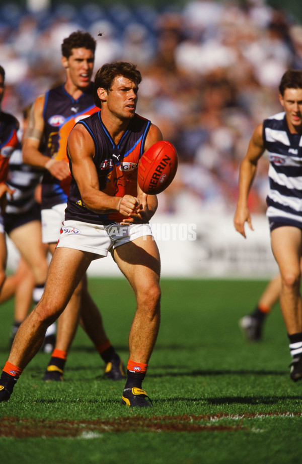 AFL 2000 Round 5 - Geelong v West Coast - 22965