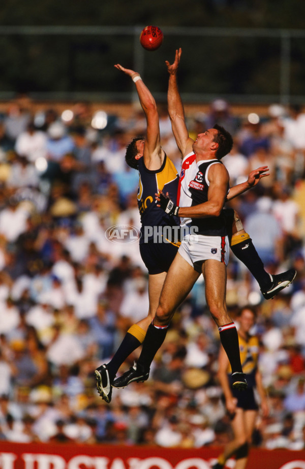 AFL 1998 Round 6 - St Kilda v West Coast - 22958