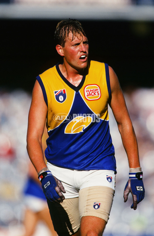 AFL 1997 Round 5 - Melbourne v West Coast - 23014