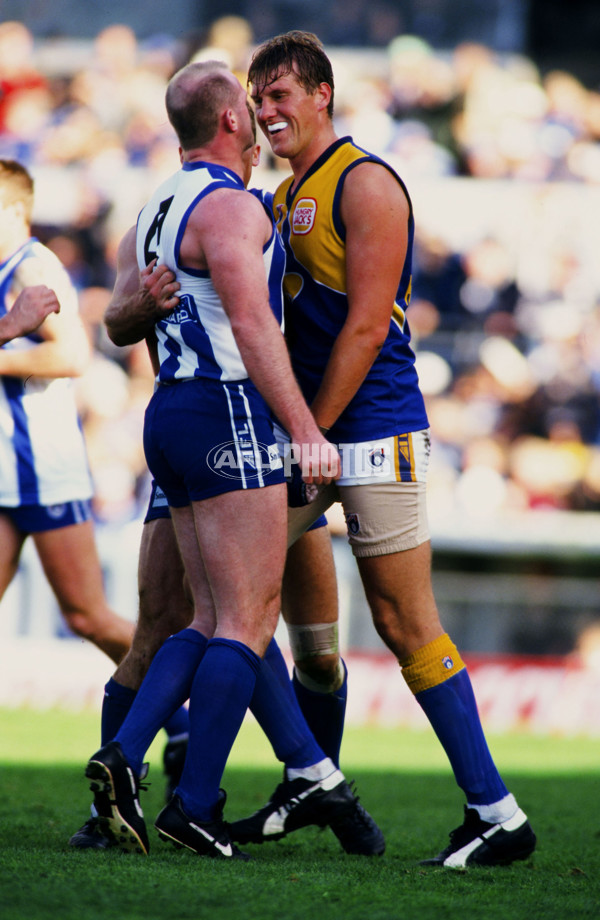 AFL 1997 Round 10 - North Melbourne v West Coast Eagles - 23007