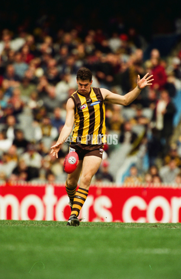 AFL 2001 Round 8 - Hawthorn v West Coast - 23550