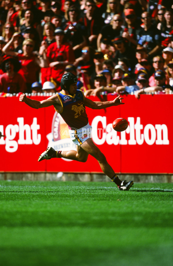 AFL 2001 Grand Final - Essendon v Brisbane - 23835
