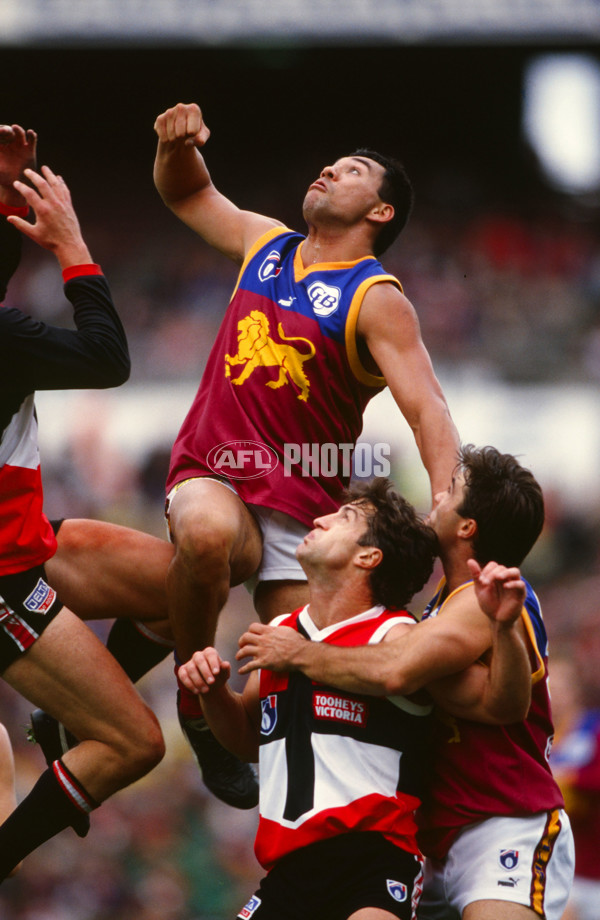 AFL 1998 Round 7 - Brisbane v St Kilda - 23826