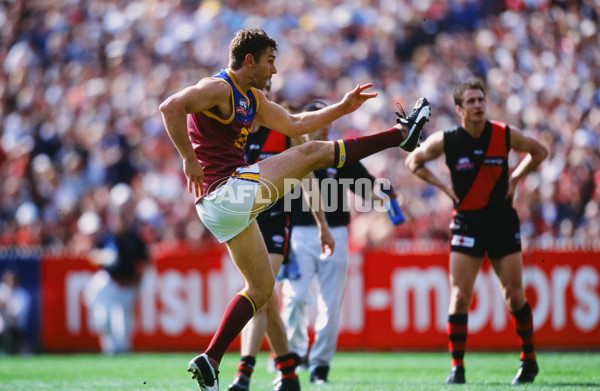 AFL 2001 Grand Final - Essendon v Brisbane - 23954
