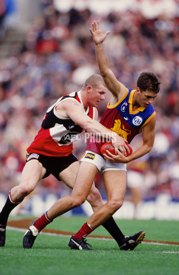 AFL 1998 Round 7 - Brisbane v St Kilda - 23983
