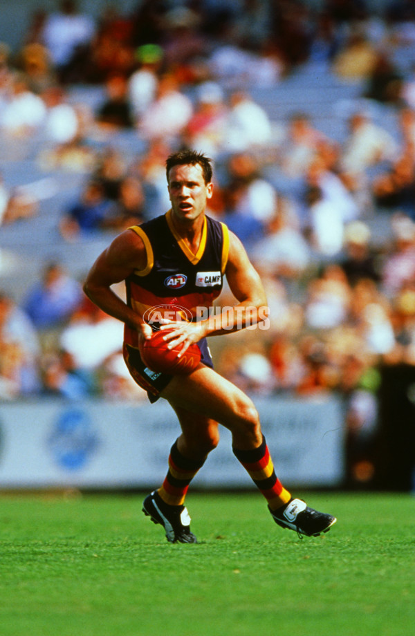 AFL 2000 Round 1 - Adelaide v Western Bulldogs - 24448