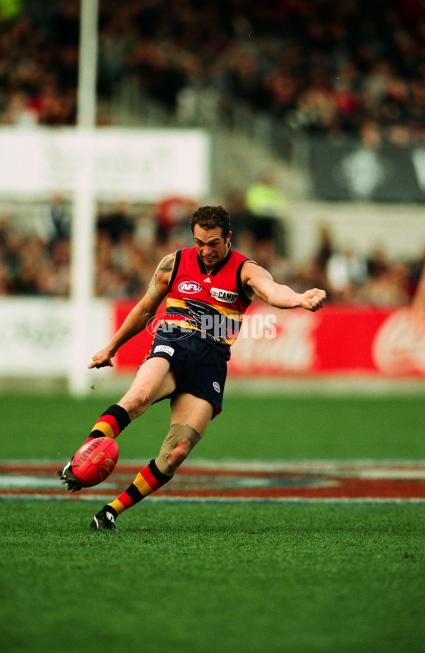 AFL 2000 Round 15 - Carlton v Adelaide - 24635
