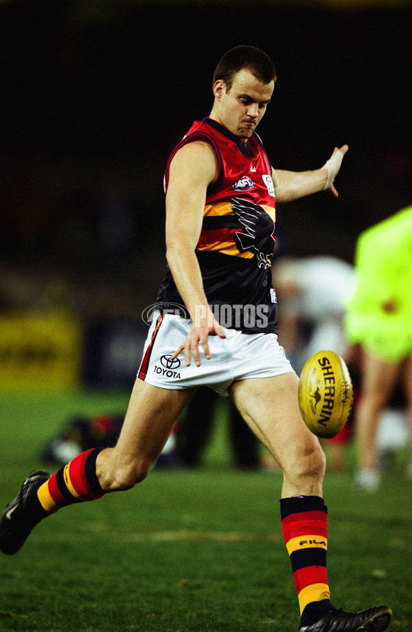 AFL 2001 Round 20 - Kangaroos v Adelaide - 24648