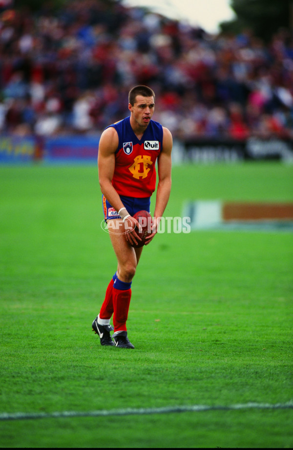 AFL 1995 Round 1 - Essendon v Fitzroy - 25175