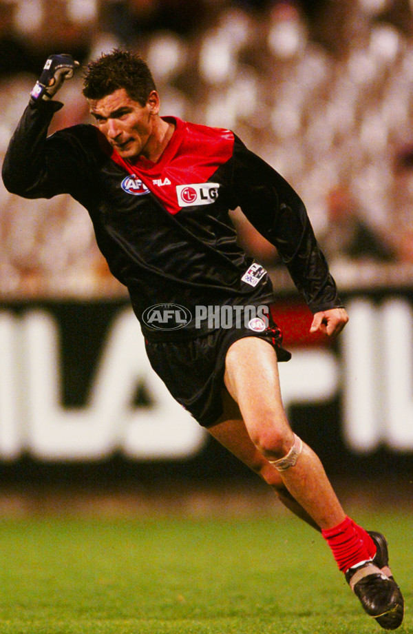 AFL 2001 Rd 7 - Melbourne v Western Bulldogs - 25673