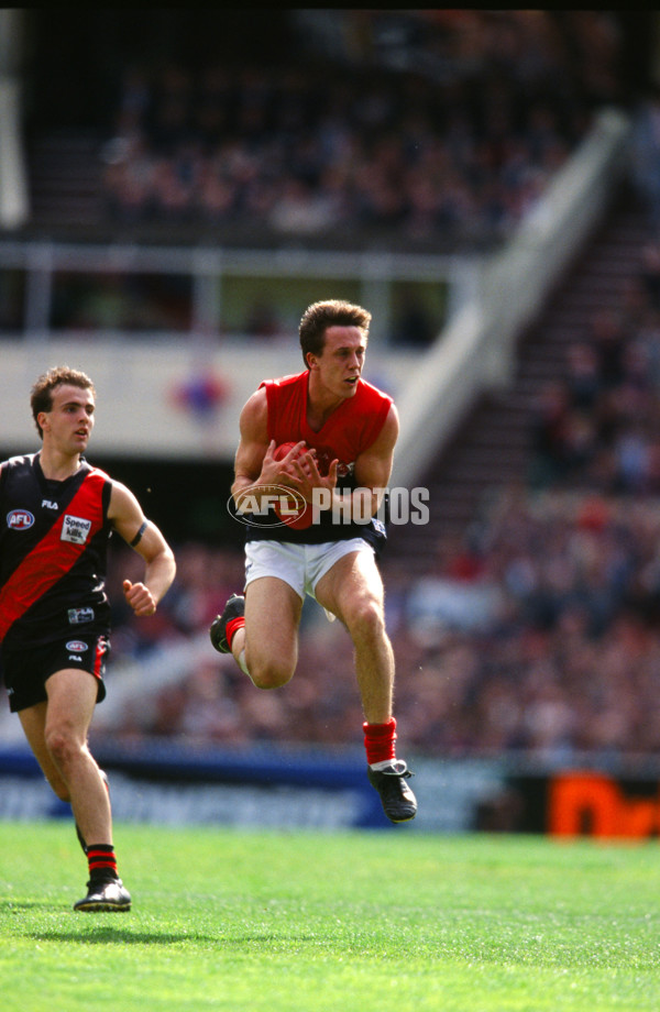 AFL 2000 Grand Final - Essendon v Melbourne - 25715