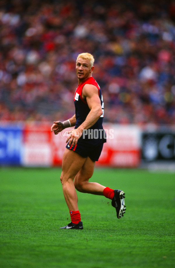 AFL 1998 - Melbourne v Port Adelaide - 25825