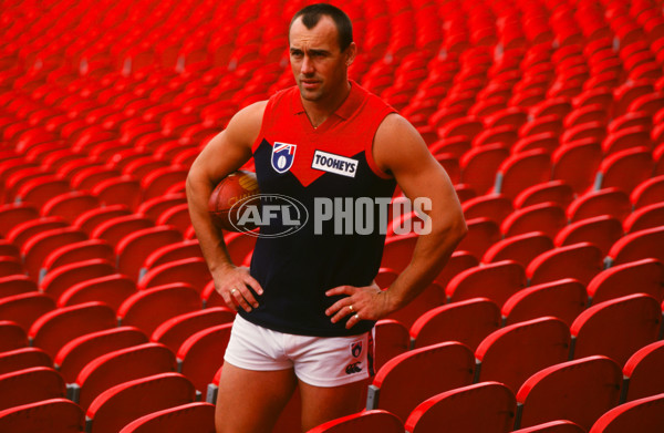 AFL 1998 - Melbourne Demons - 25910