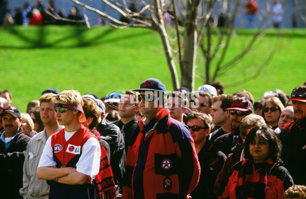AFL 2000 Grand Final - Essendon v Melbourne - 26101