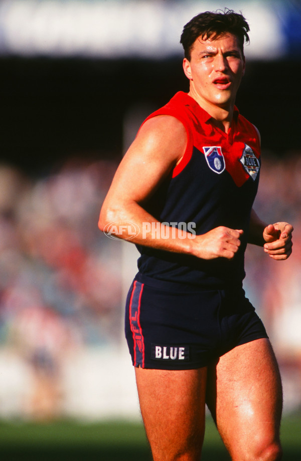 AFL 1994 Round 21 - Melbourne v Collingwood - 26231