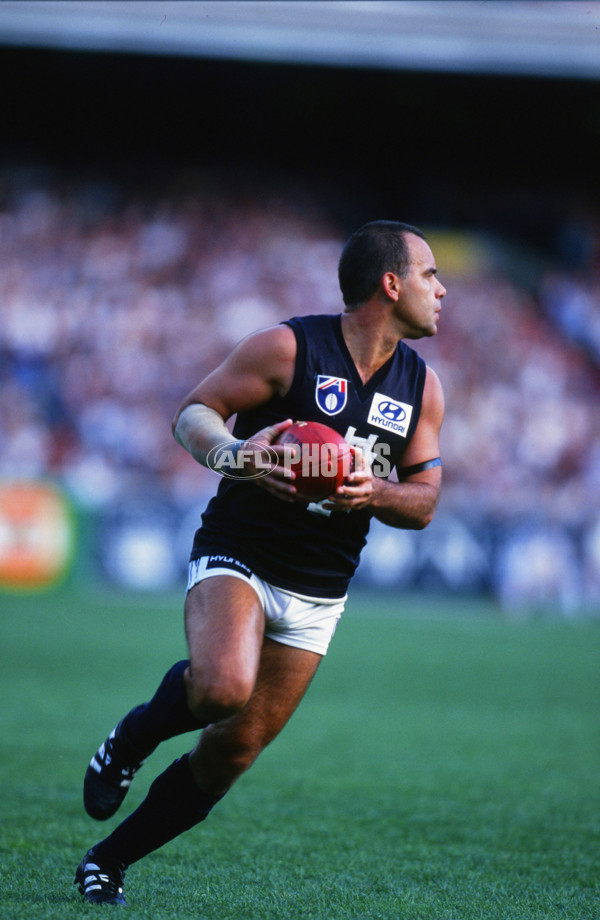 AFL 1997 Round 1 - Essendon v Carlton - 26661