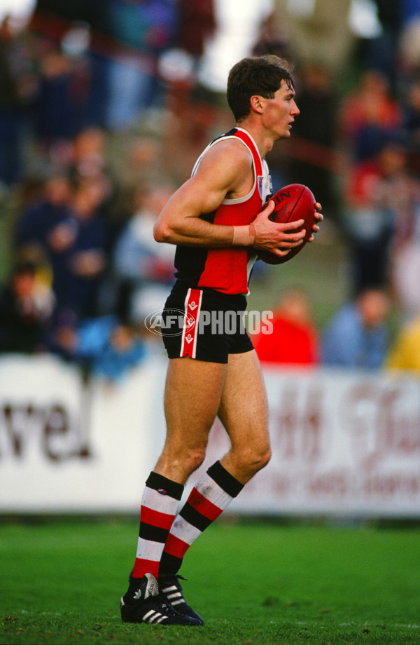 AFL 1990 - St Kilda Saints - 27344