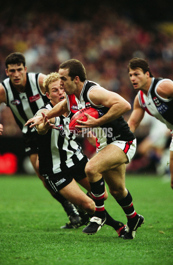 AFL 2001 Round 9 - Collingwood v St Kilda - 27487