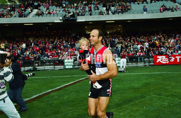 AFL 2001 Rd 6 - St Kilda v Sydney - 27409