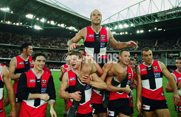 AFL 2001 Rd 6 - St Kilda v Sydney - 27410