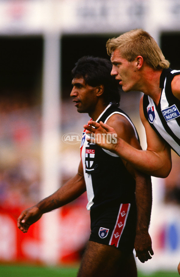 AFL 1990's - St Kilda v Collingwood - 27690